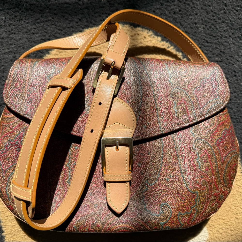 Elegant Etro Paisley Leather Shoulder Bag